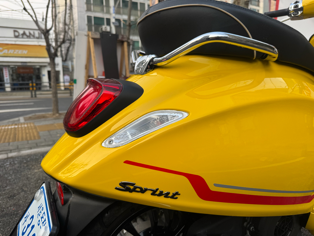 스쿠터 베스파 스프린트 S 125 (21년식)--7
