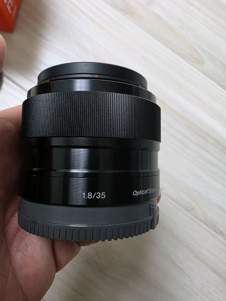 소니 35mm f1.8--1