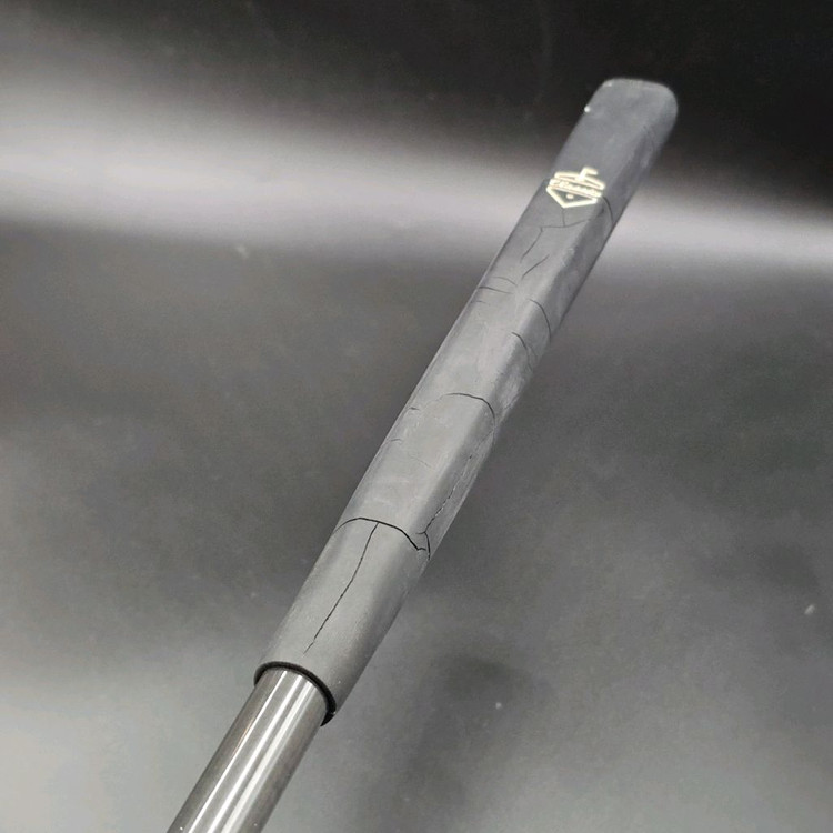 황동퍼터 마스터 롤 원통형 퍼터 희귀 소장용 이미지