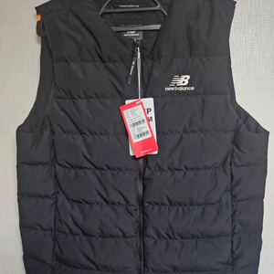 뉴발란스 UNI 액티브 라이트 경량 다운 베스트 이미지