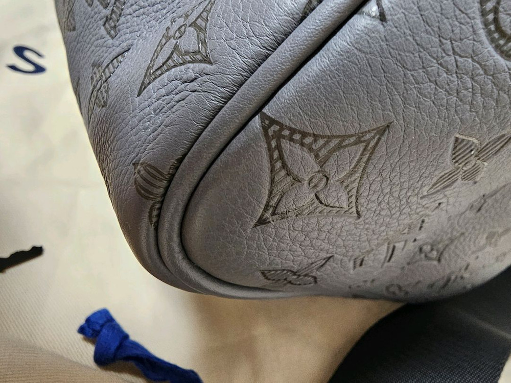 루이비통 올레더 쉐도우 키폴50 그레이 신형 (새상품) 이미지