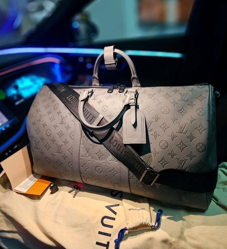 루이비통 올레더 쉐도우 키폴50 그레이 신형 (새상품) 이미지