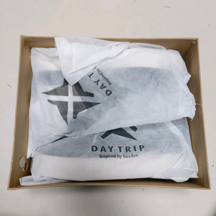 새제품/데이트립 남성신발280스니커즈/1싼--2