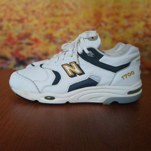 뉴발란스 1700 화이트 이클립스 메이드인USA ,275