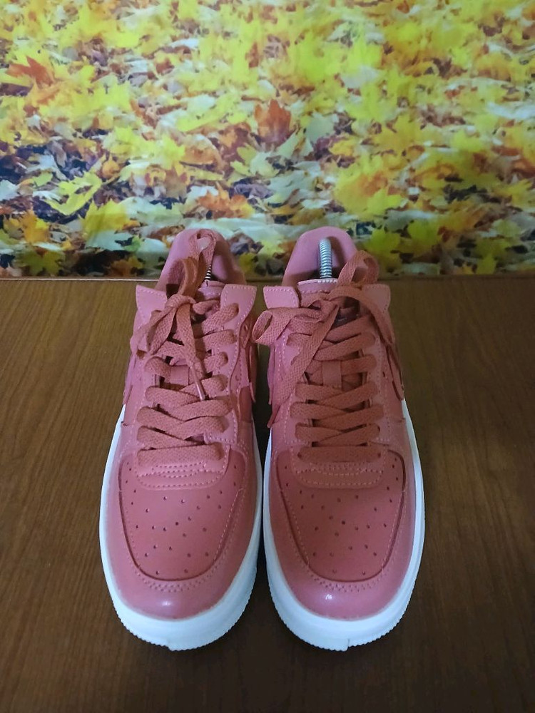 나이키 에어포스 1로우 폰탄카 235--6