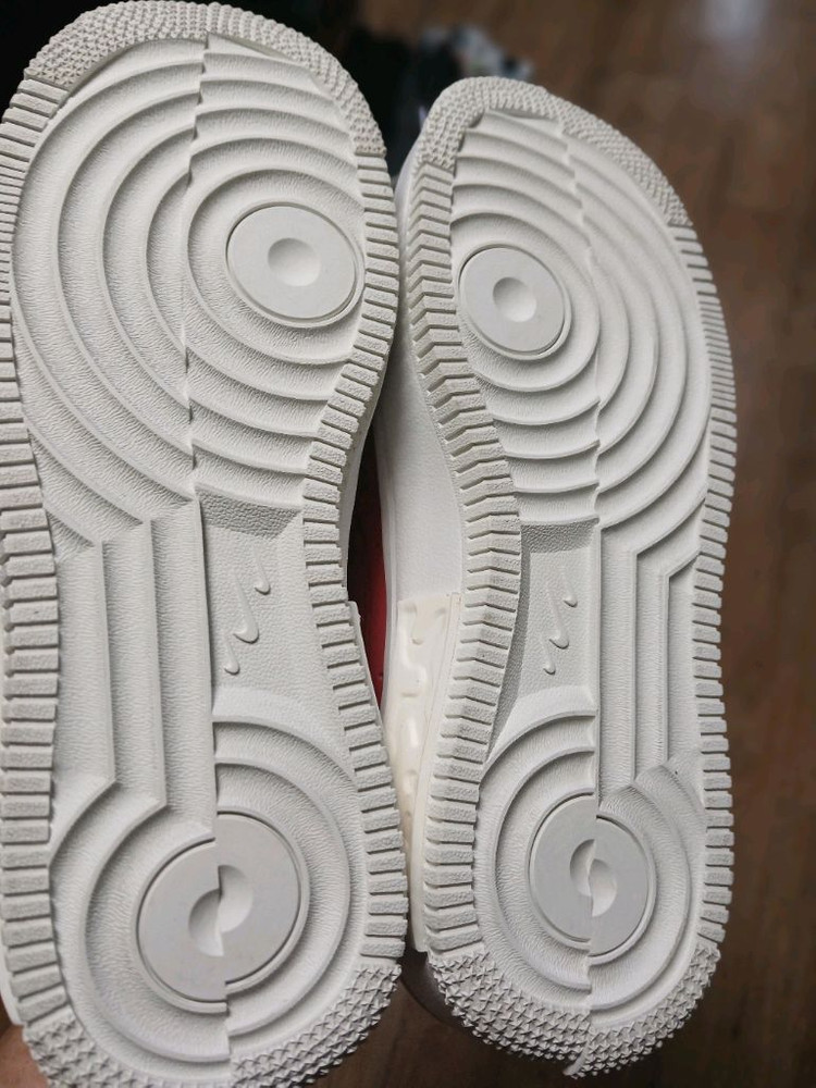 나이키 에어포스 1로우 폰탄카 235--9