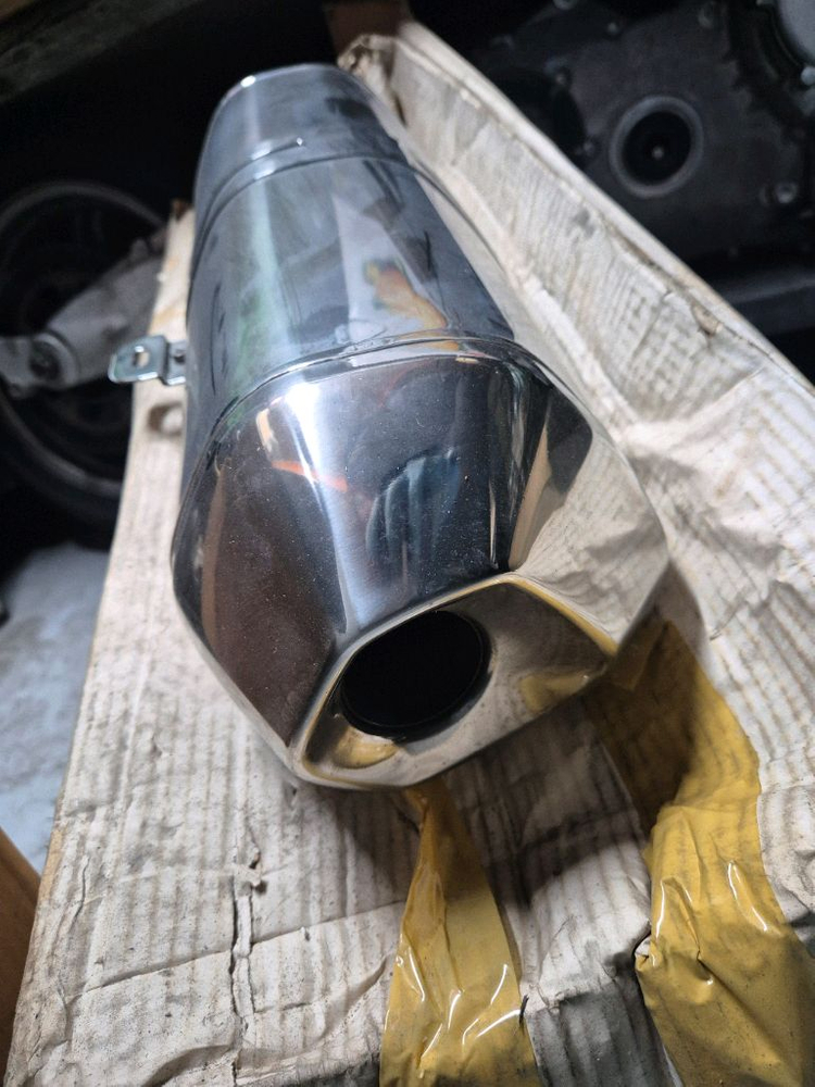 BMW K1300 R/S 정품 머플러 이미지