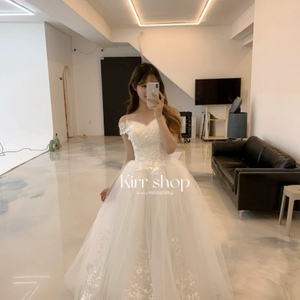 졸업사진 오프숄 웨딩드레스 판매