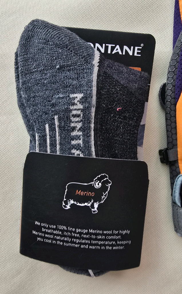 (새상품) 등산장갑+등산양말 여성용--1