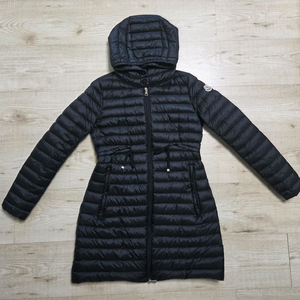 몽클레어 바벨 경량패딩 블랙 1사이즈