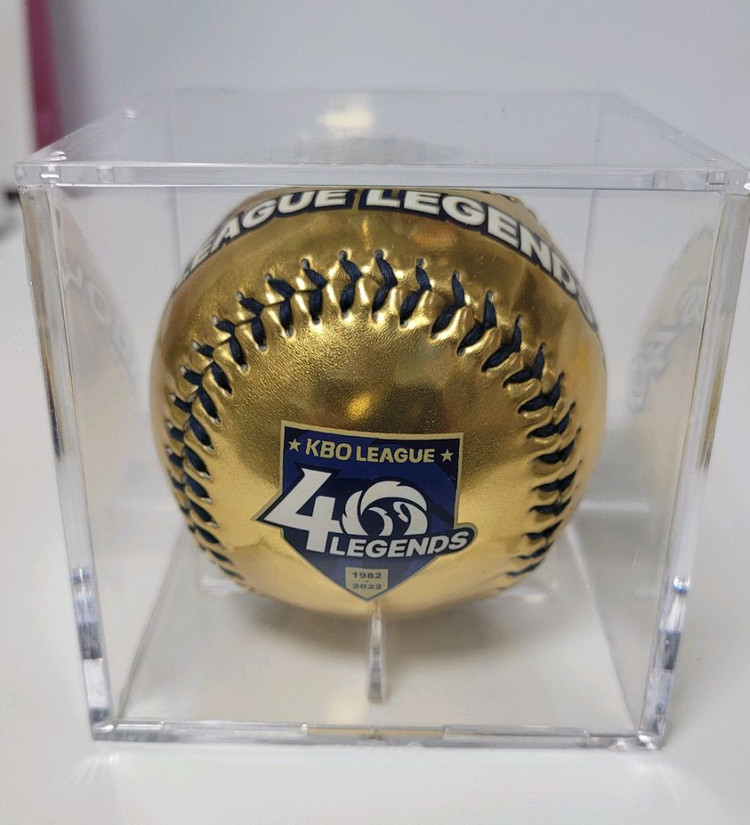 한화이글스 레전드 장종훈 40주년기념구 싸인볼--1