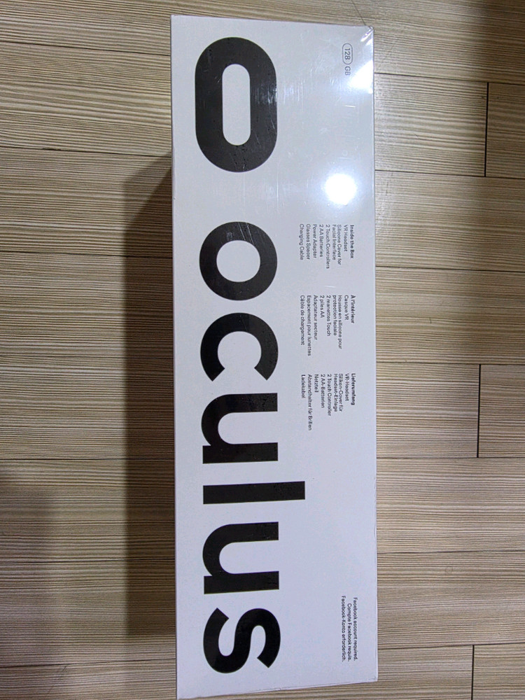 오큘러스 퀘스트2 128GB 미개봉 새상품1--1