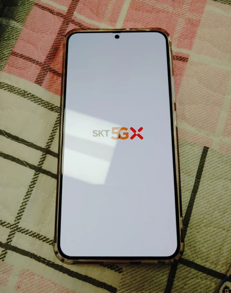 새폰급 ㅡ 갤럭시 S22 플러스 256GB--10
