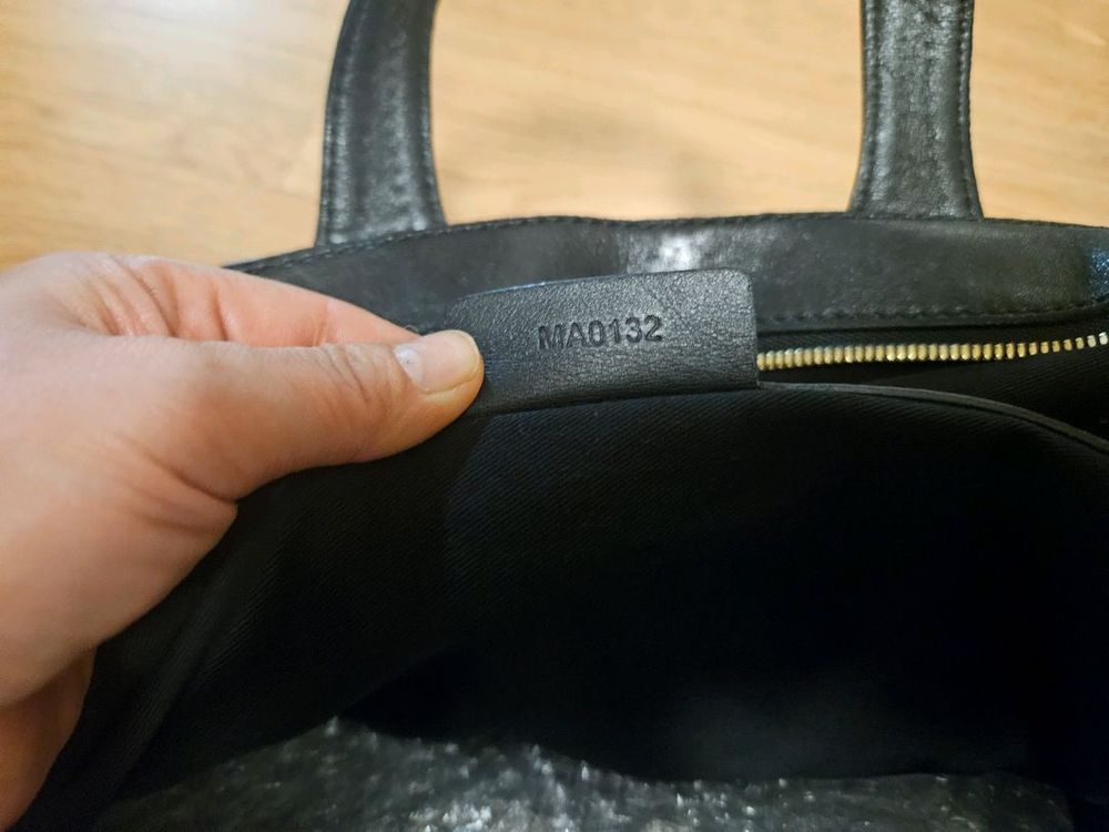 지방시 나이팅게일 블랙 양가죽 토트백--6