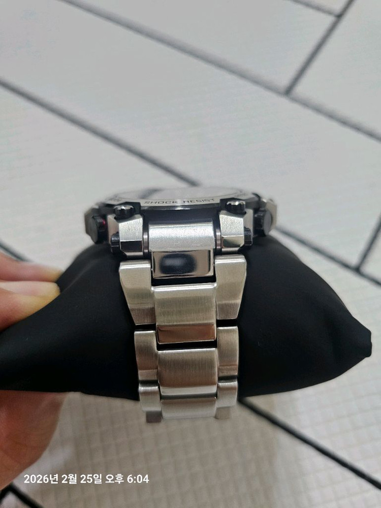 지샥 MTG-B3000 브레이슬릿 (메탈 밴드) 팝니다.--6