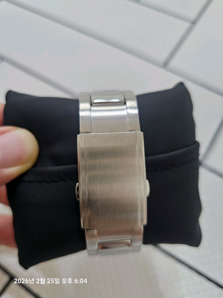 지샥 MTG-B3000 브레이슬릿 (메탈 밴드) 팝니다.--7