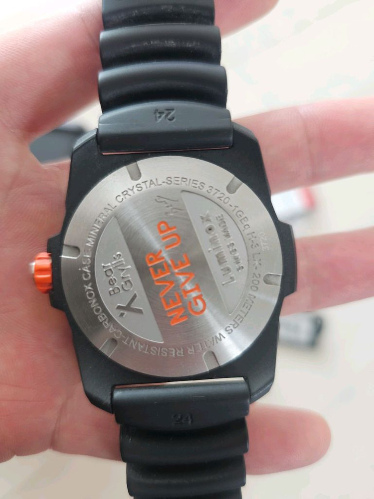 루미녹스 베어그릴 판매 및 시계끼리 교환합니다 이미지