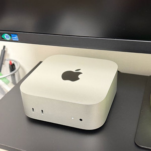 맥 미니 M4 기본형