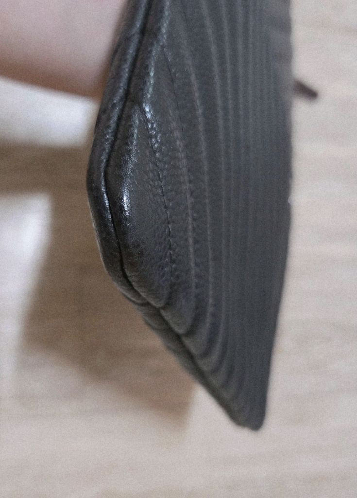 샤넬 쉐브론 미듐 클러치 (가격내림)--7