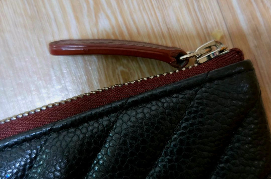 샤넬 쉐브론 미듐 클러치 (가격내림)--8