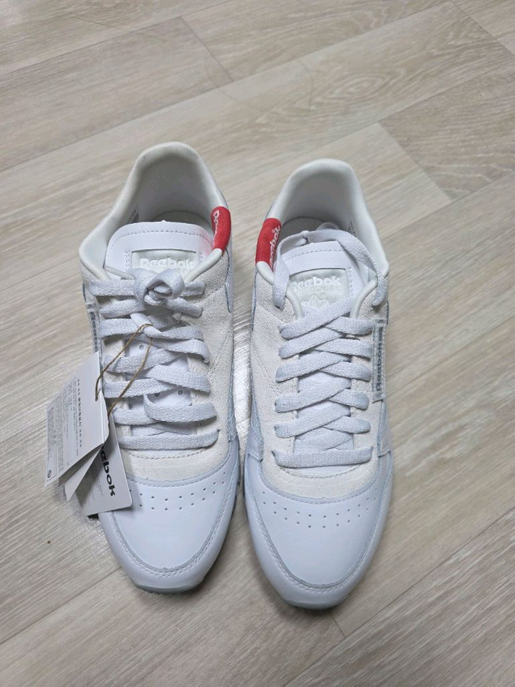 리복 여성 운동화 240 새상품--3