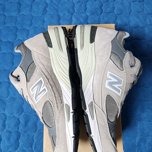 뉴발란스991 270 그레이 이미지