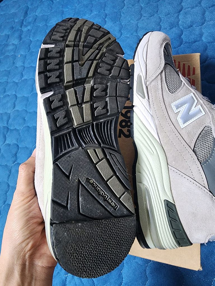 뉴발란스991 270 그레이 이미지
