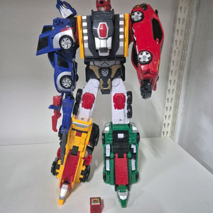 헬로카봇 사파리세이버 풀구성 이미지