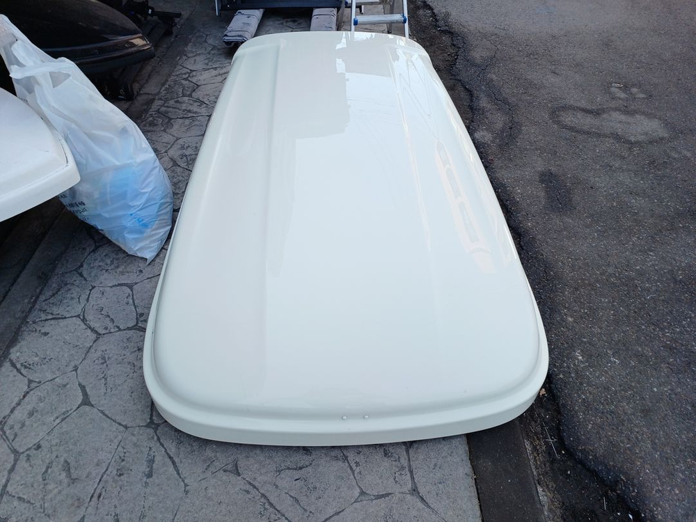 코란도투리스모 코토 일체형 루프박스 화이트 상태좋음 이미지