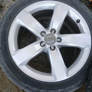 아우디A6 휠타이어 4개모두 27만원