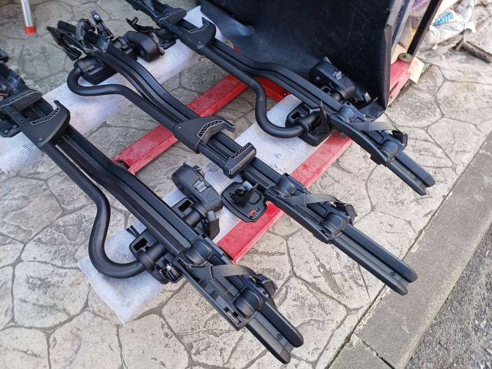 툴레 프로라이드598 자전거캐리어 3조(블랙)--1