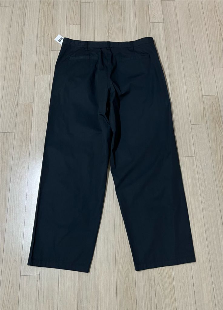 유니클로 와이드 치노 팬츠 (새상품) U라인--1