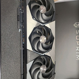 내용필독 msi rtx5090 슈프림 그래픽카드