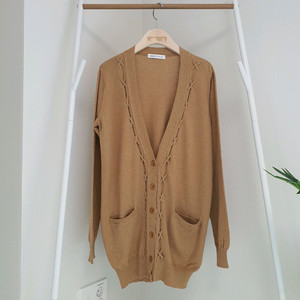 씨 바이끌로에 타이 니트가디건