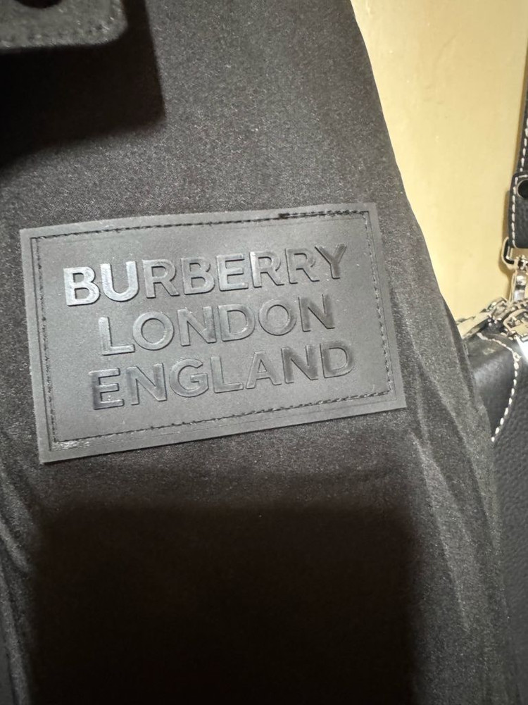 버버리 패딩 L--3