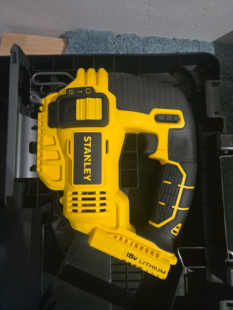 스텐리 18V충전 공구 4종. 교환가능--3