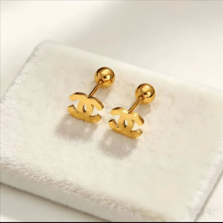 샤넬 CC 로고 귀걸이--2
