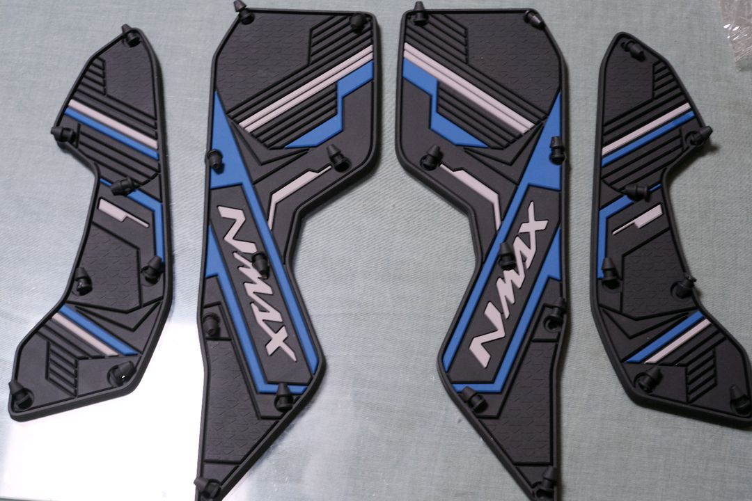 nmax 튜닝 발판 블루 2025 이상 이미지