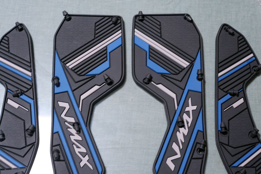 nmax 튜닝 발판 블루 2025 이상 이미지