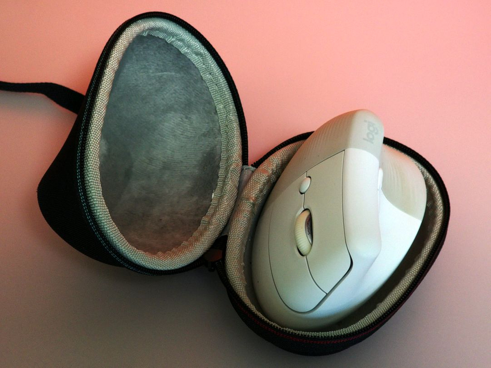 로지텍 리프트 버티컬 인체공학 블루투스 마우스--8