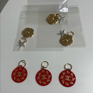 (2개씩 남음)샤넬 참 홀리데이 참 말 참 (개당택포)