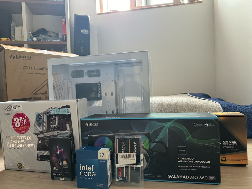 리안리 하이엔드 PC 데스크탑 본체 64gb ram, ssd 2tb ..--3