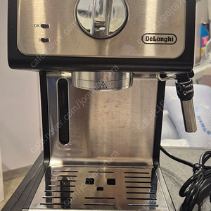 드롱기 반자동 에스프레소 머신 ECP35.31 (택포)