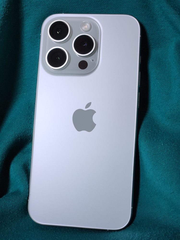 아이폰15프로 256G 화이트 56870--3