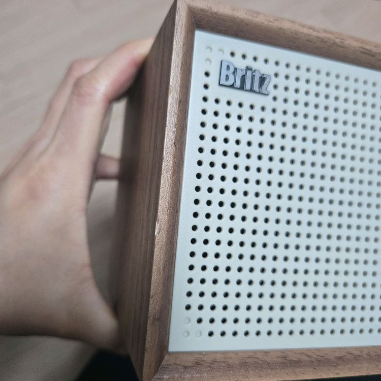 브리츠 블루투스 스피커 이미지