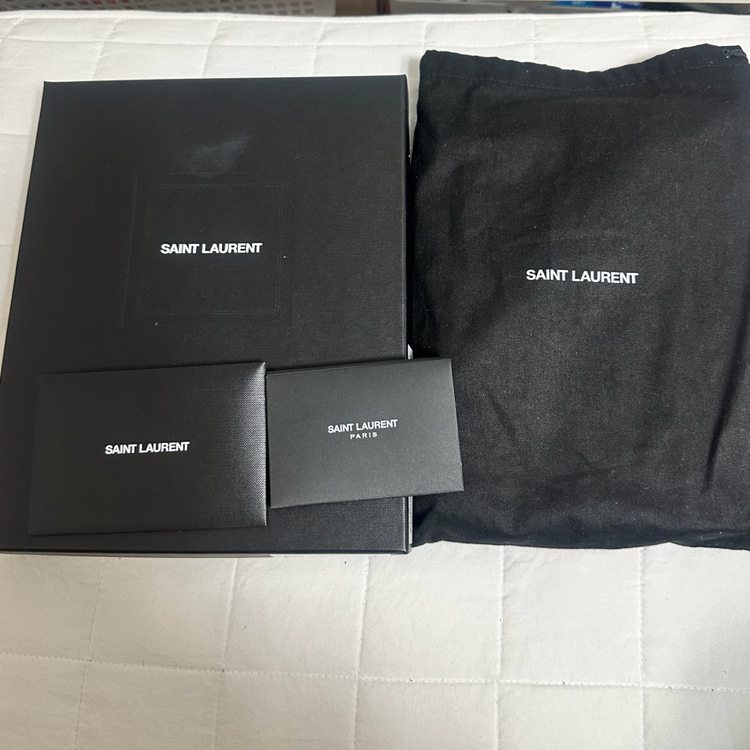 정품 풀박스 생로랑 카산드라 엔벨로프 클러치백--5