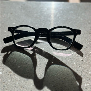 래쉬 루네뜨 44 블랙 상태 괜찮은 안경테