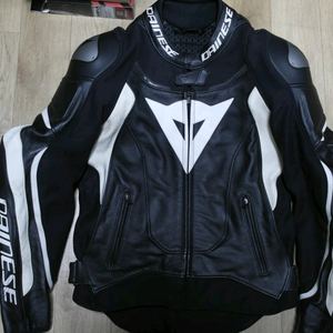 [신형] 다이네즈 슈퍼스피드3 가죽자켓 46호 -검흰-