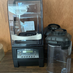 바이타믹스 콰이어트원 블렌더