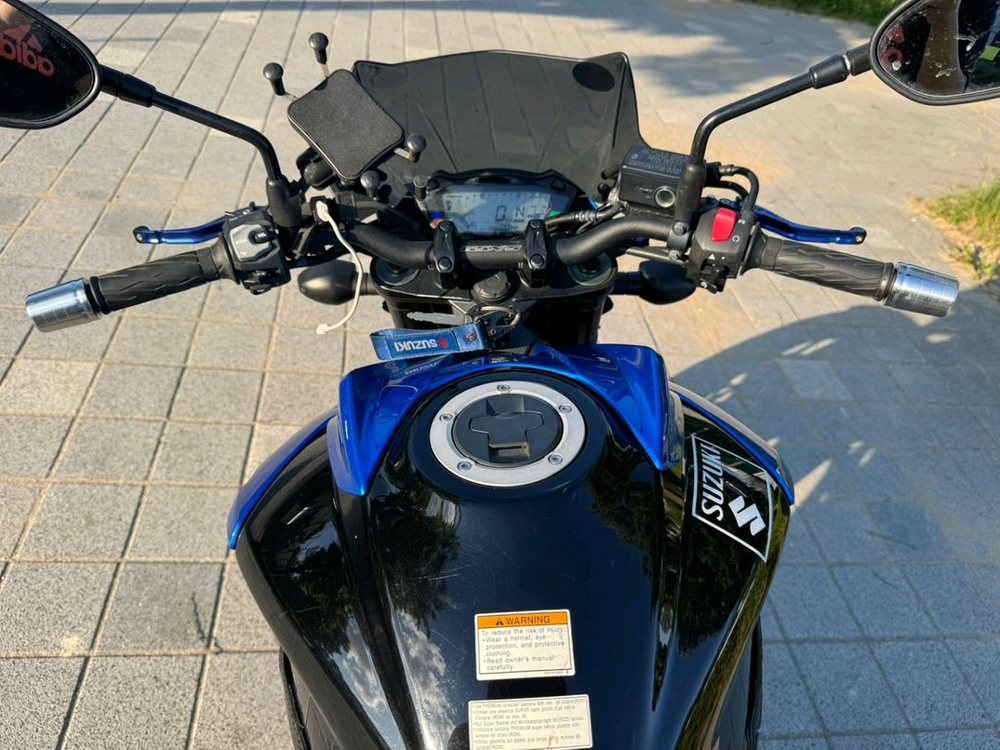 스즈키 gsx s750 18년 튜닝차량 판매합니다 이미지